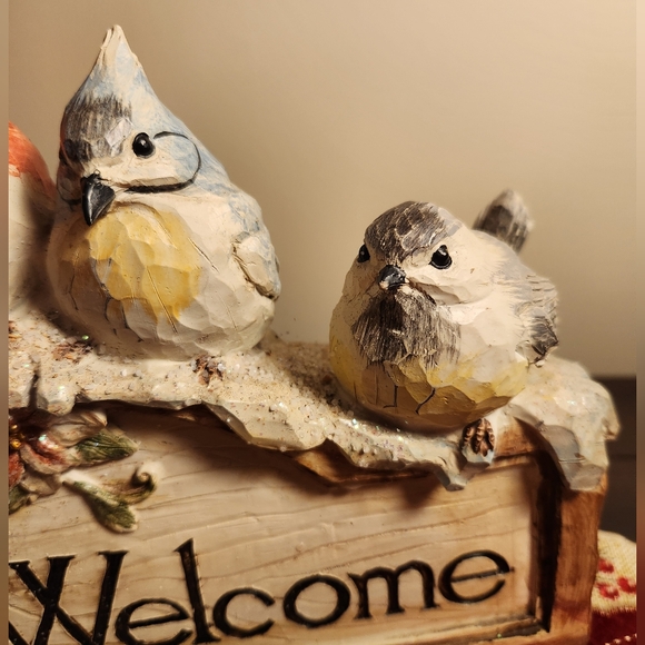 Cardinal Blue Jay And Wren Christmas Poinsettia Welcome Sign - Picture 6 of 6